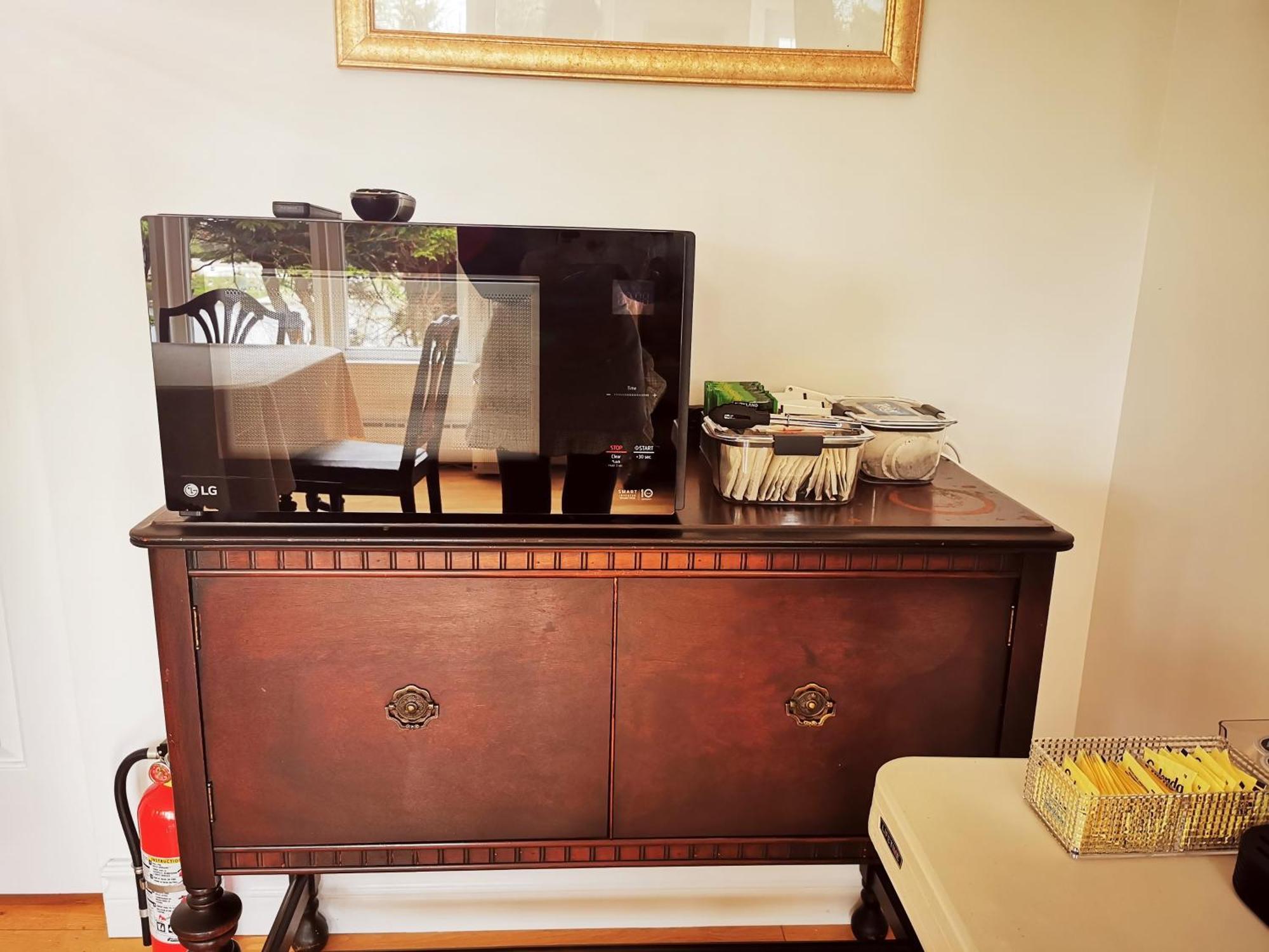 פגי'ס קוב 181 Oceanside Inn מראה חיצוני תמונה