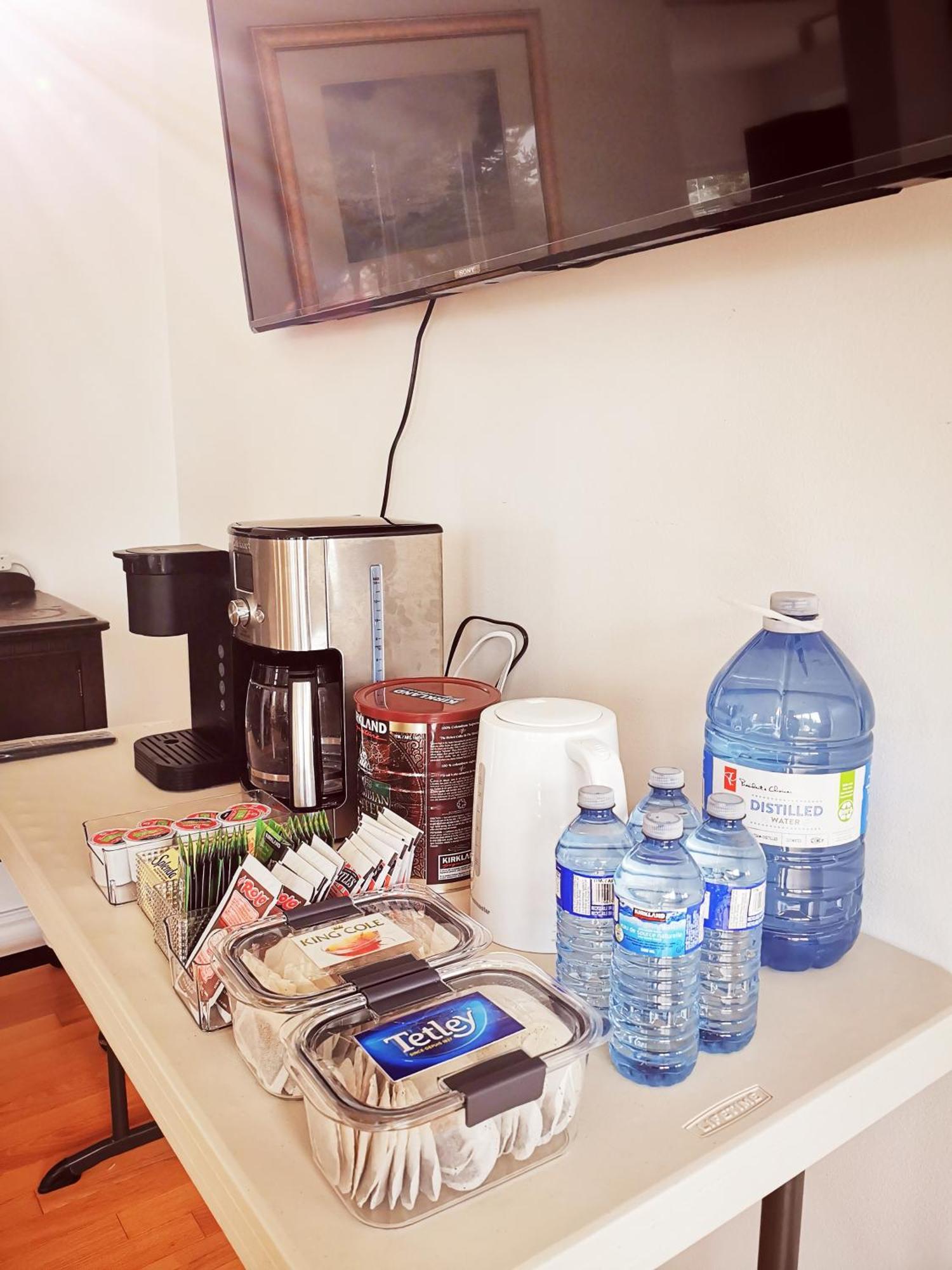 פגי'ס קוב 181 Oceanside Inn מראה חיצוני תמונה